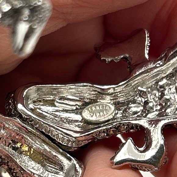 Kenneth Jay Lane Runway Double-Headed Alligator Bracelet - Picture 7 of 7